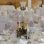 Golfhotel & Restaurant Lindenhof 3* باد فيبل