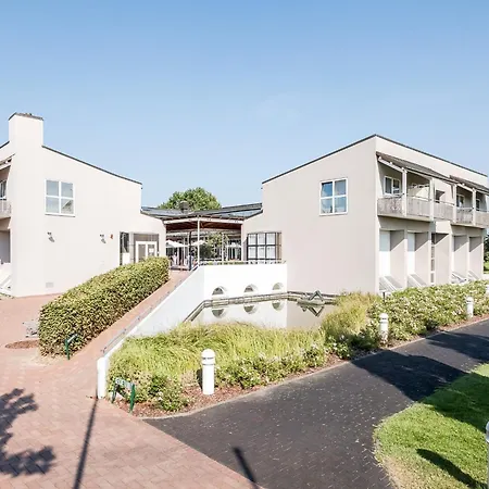 Golfhotel & Restaurant Lindenhof Бад-Фильбель